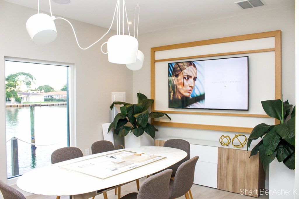 bijou_sales_center_2